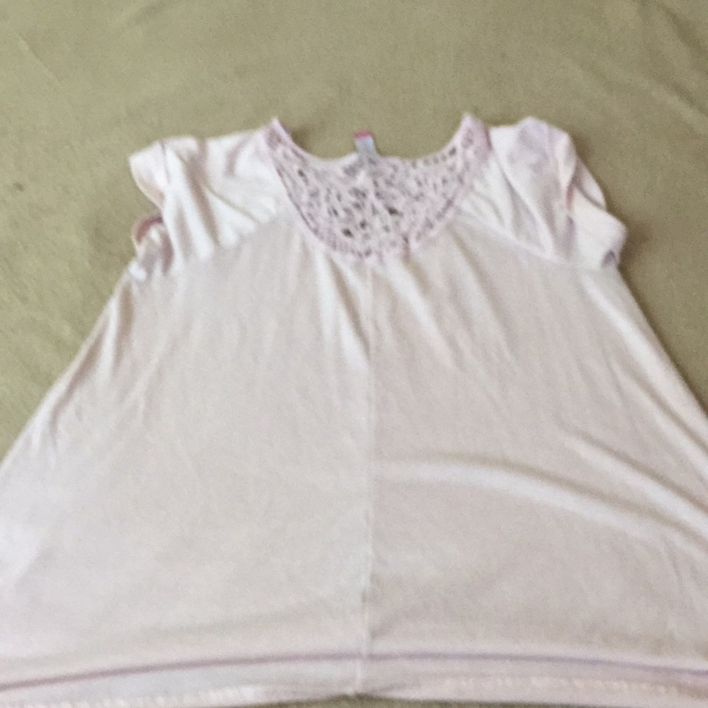 Shirt - Picture 2 of 2